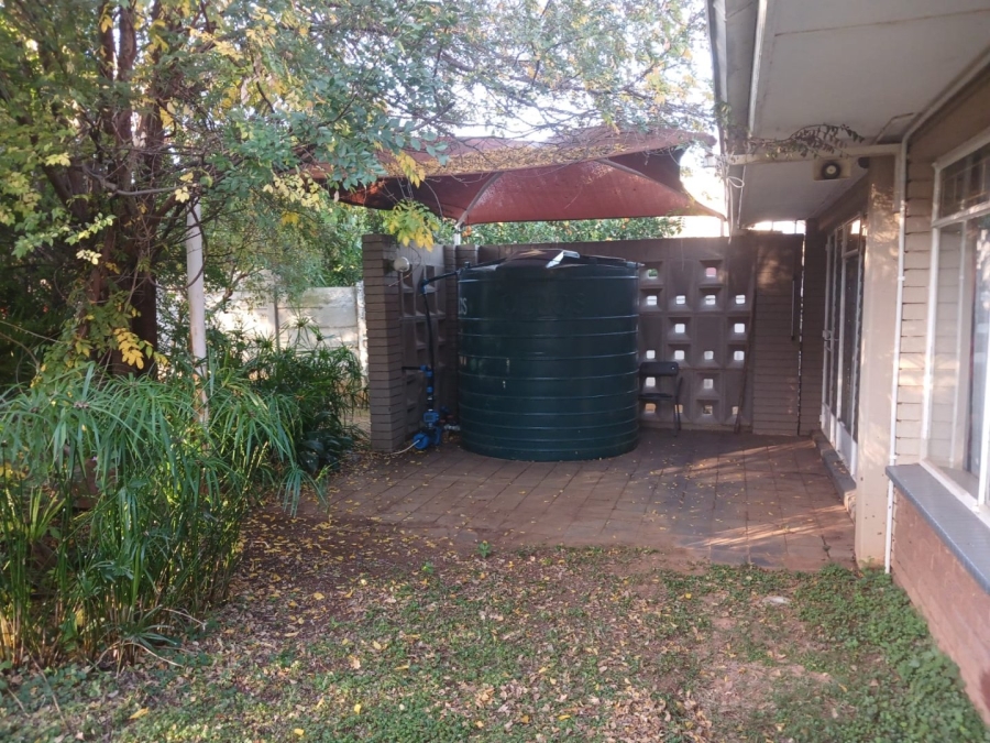 3 Bedroom Property for Sale in Adamayview North West